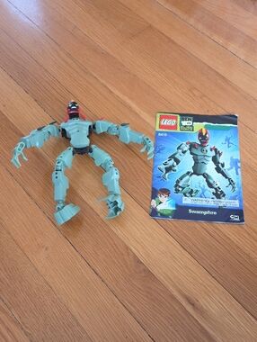 LEGO Ben 10 Swampfire Figure
